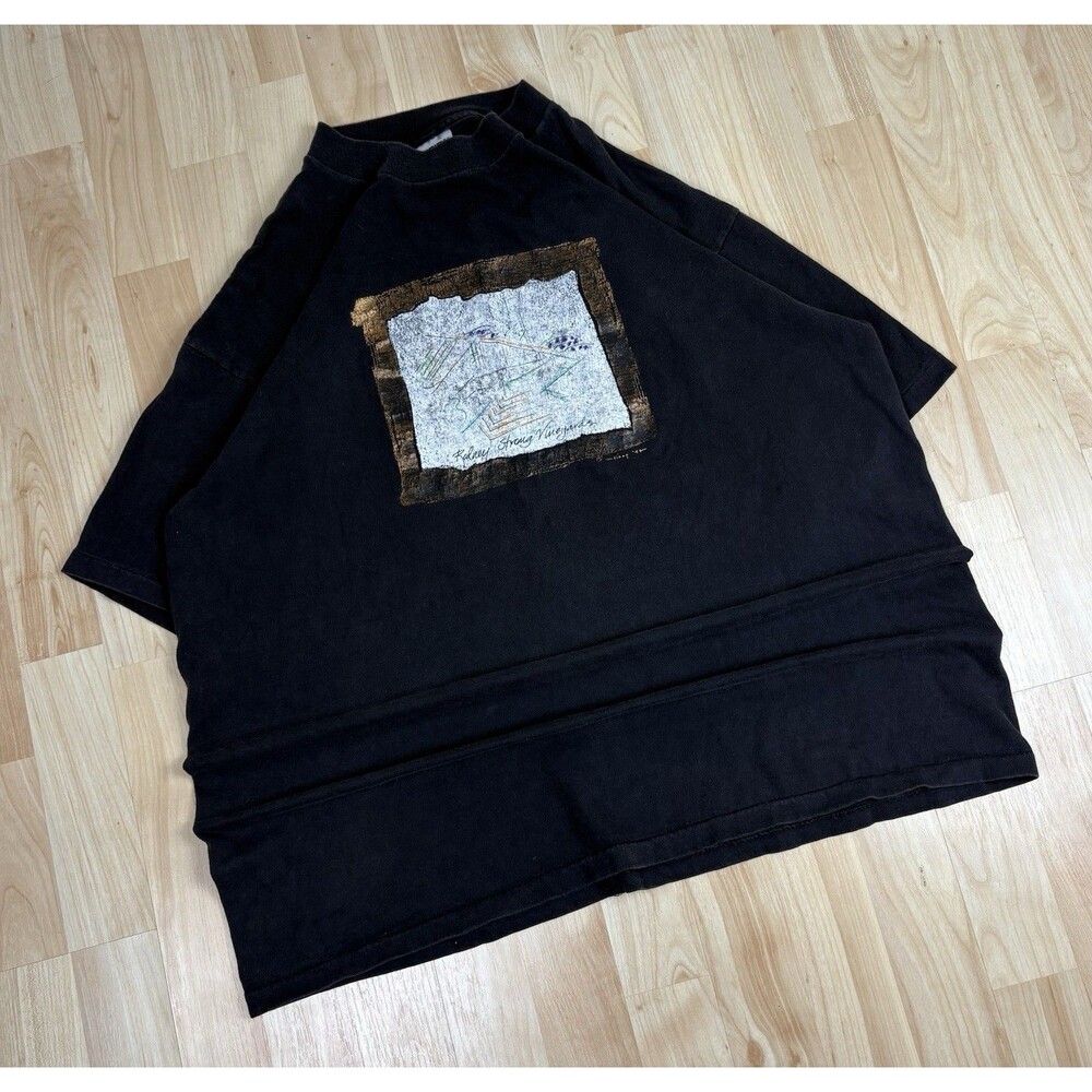 Vintage 90s Single Stitch Graphic T-Shirt / Black / Size XL